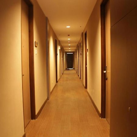 Kytos Hotel Bandung Zewnętrze zdjęcie