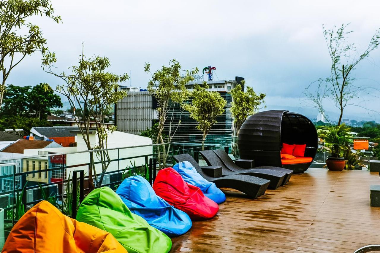 Kytos Hotel Bandung Zewnętrze zdjęcie