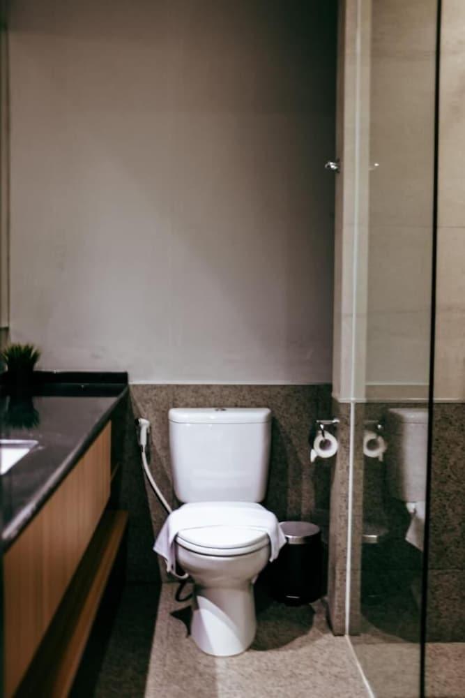 Kytos Hotel Bandung Zewnętrze zdjęcie